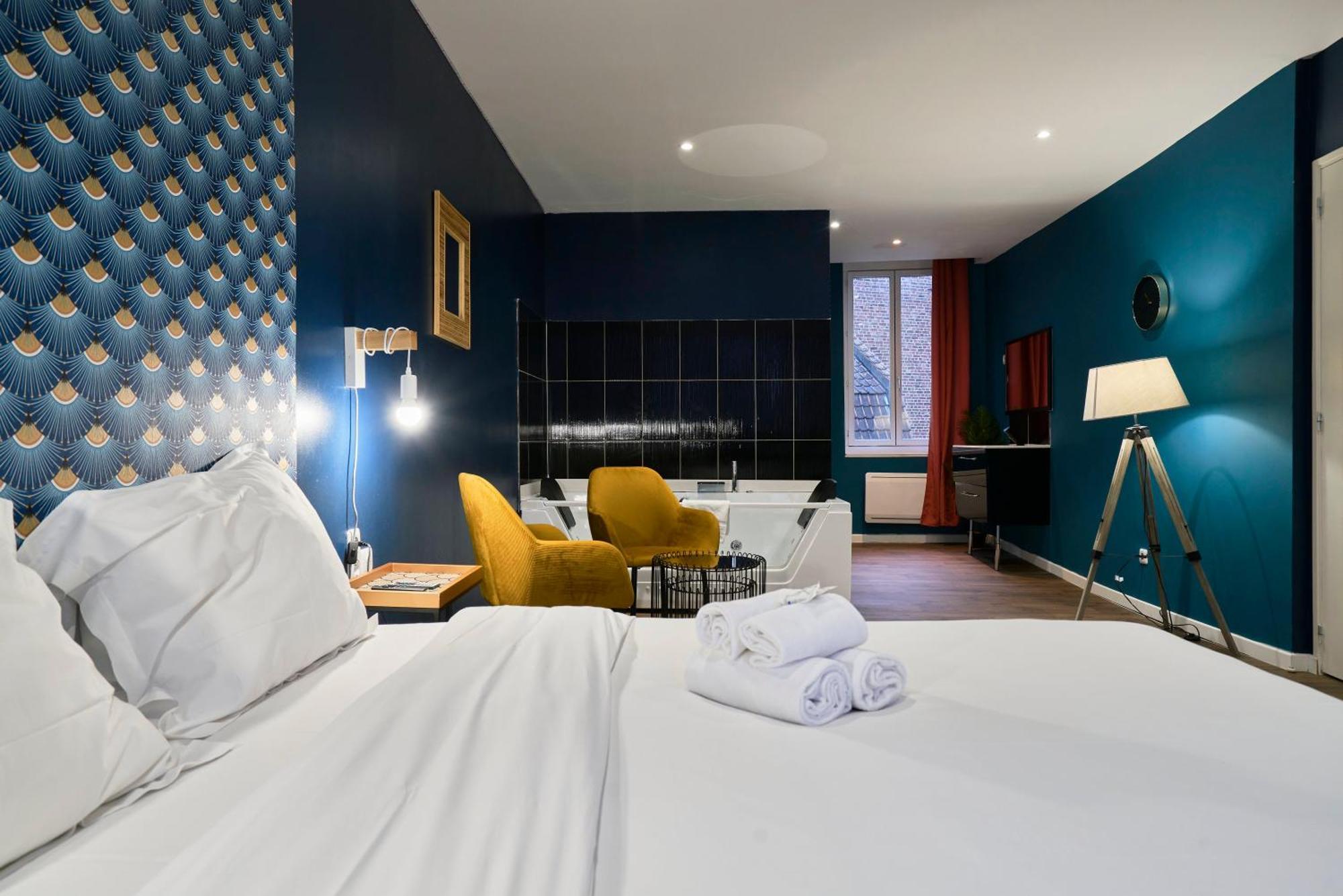 Ng Suitehome - Lille I Roubaix Centre I Grand Place - Balneo - Netflix - Wifi Zewnętrze zdjęcie